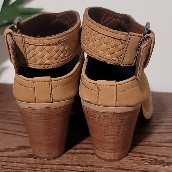 💥CREVO Eva Leather Tan Ankle Boot Block Heel Shooties🍹 Womens Size 8 - Picture 5 of 9